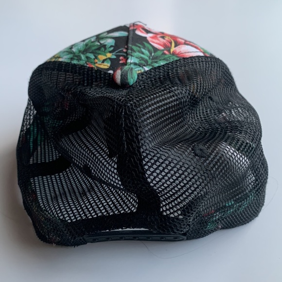 RARE Cerebral Brewing Snap Back Trucker Hat in Tropical Print OS - Picture 4 of 8